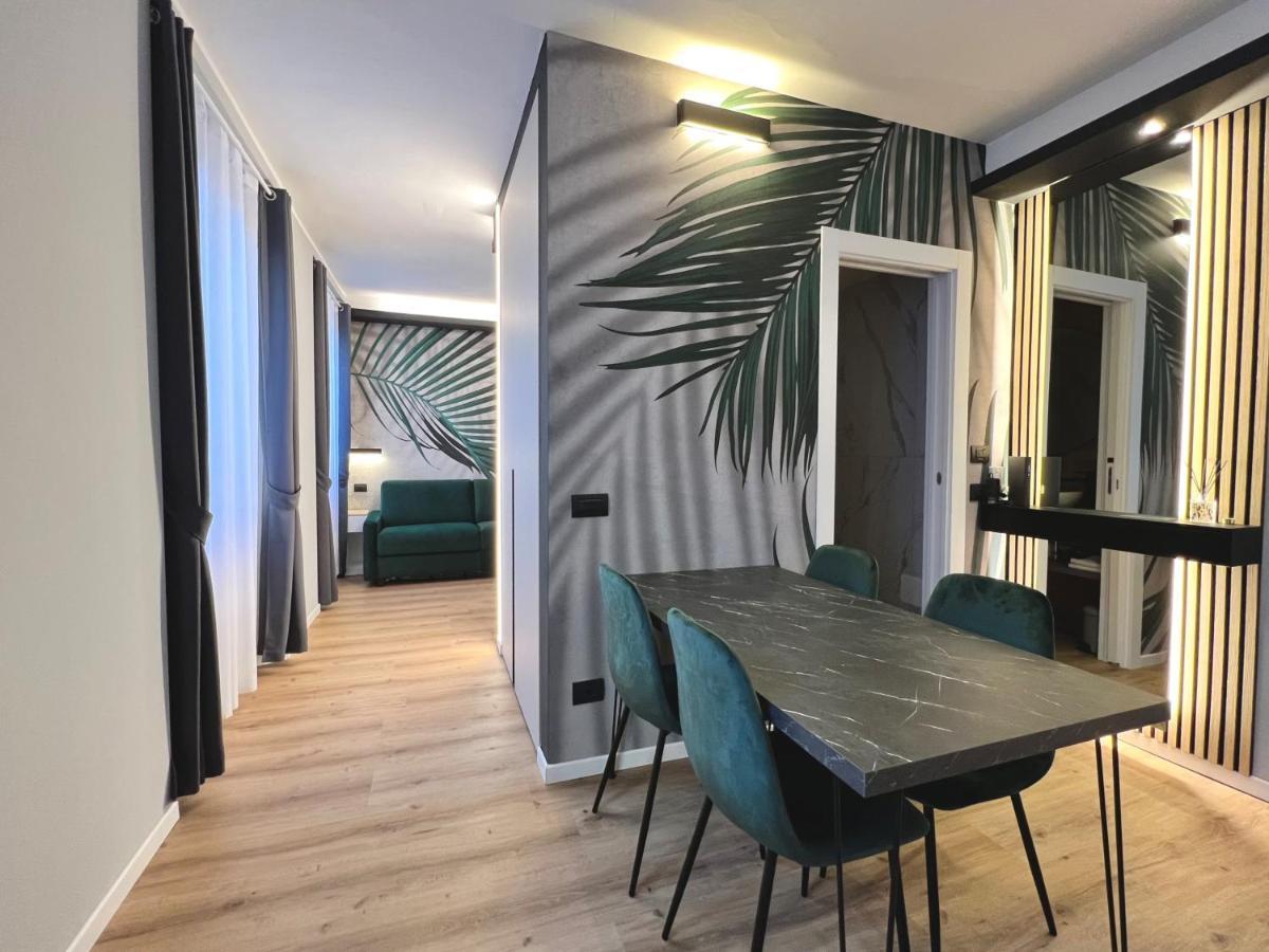 Prestige Duomo Apartment - Lake Como Exterior foto