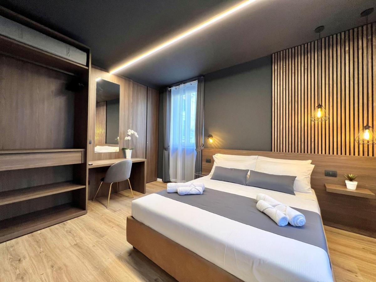 Prestige Duomo Apartment - Lake Como Exterior foto