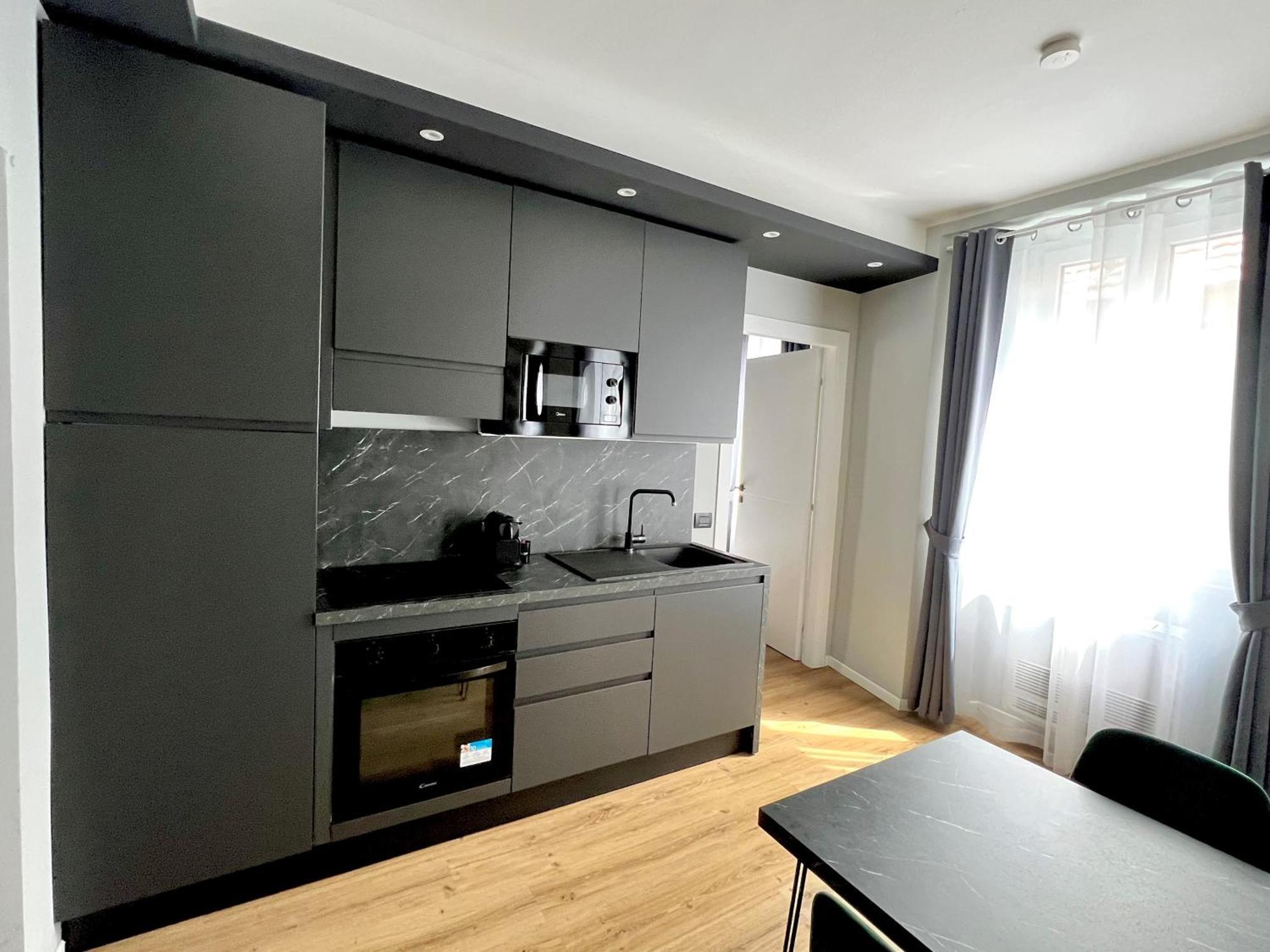 Prestige Duomo Apartment - Lake Como Exterior foto